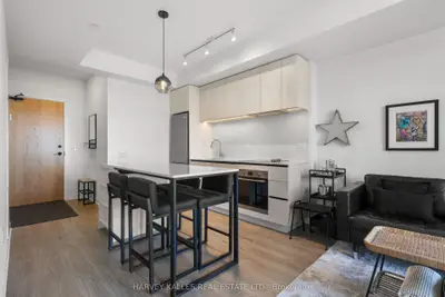 2495 Eglinton Avenue W 609, Mississauga, On L5m 5a9