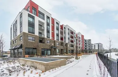 Common Element Condo in Oakville