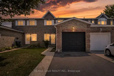 10 Elmstead Court, Brampton, On L6y 4b9