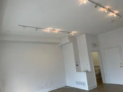 167 Lakeshore Road E 12, Mississauga, On L5g 4t9