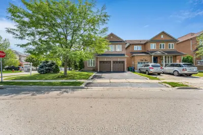 100 Pantomine Boulevard, Brampton, On L6y 5n4