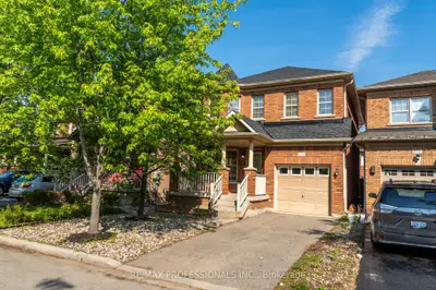 Detached in Milton