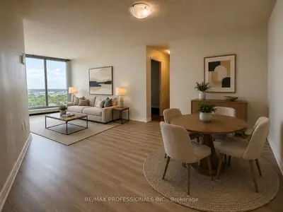 Condo Apartment in Mississauga