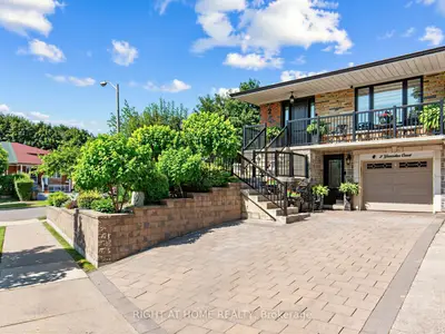 2 Grenadine Court, Toronto, On M9l 2h6