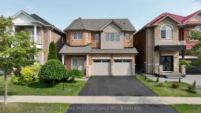 Detached in Brampton