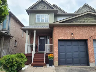 Semi-Detached in Mississauga