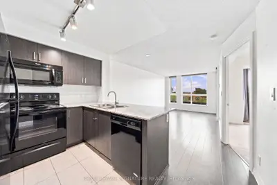 80 Esther Lorrie Drive 417, Toronto, On M9w 0c6