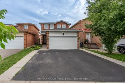 86 Whitehaven Drive, Brampton, On L6z 2r4