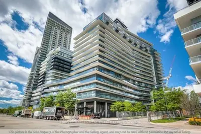 Condo Apartment in Toronto