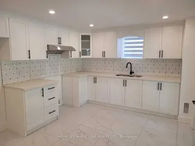 19 Freshspring Drive, Brampton, On L6r 3h6