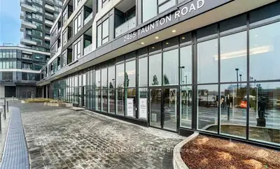 Condo Apartment in Oakville