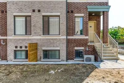 260 Twelfth Street 19, Toronto, On M8v 0j6