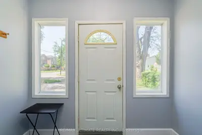 632 Trethewey Drive, Toronto, On M6m 4c3