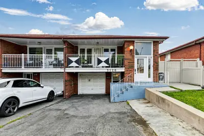 3126 Redbank Crescent, Mississauga, On L4t 1v1