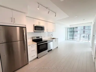 Condo Apartment in Toronto