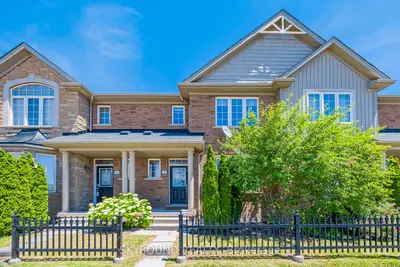 651 Farmstead Drive 3, Milton, On L9t 7w2