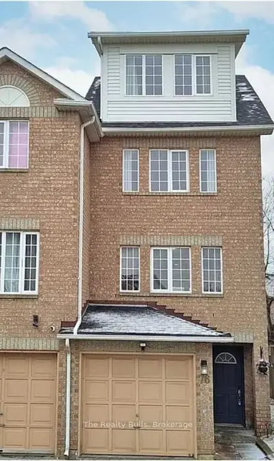 76 Spadina Road 76, Brampton, On L6x 4x6