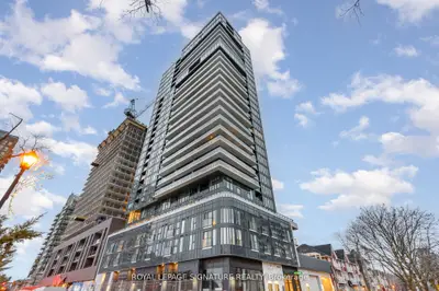 Condo Apartment in Burlington