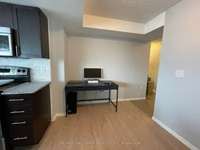 830 Lawrence Avenue W 1507, Toronto, On M6a 0a2