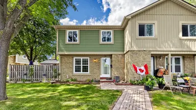 Condo Townhouse in Mississauga