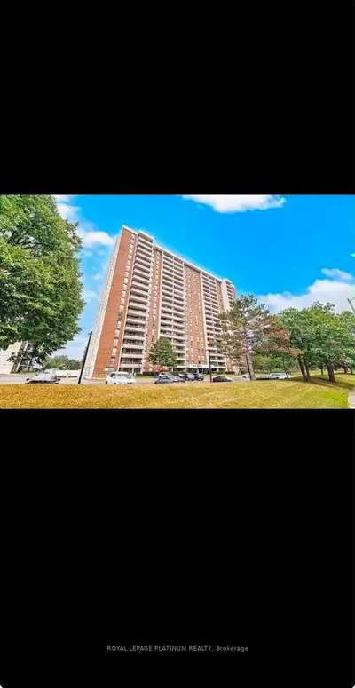 Condo Apartment in Brampton