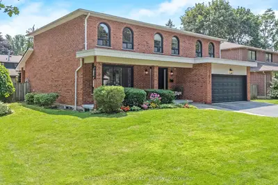 1677 Sherwood Forrest Circle, Mississauga, On L5k 2g8
