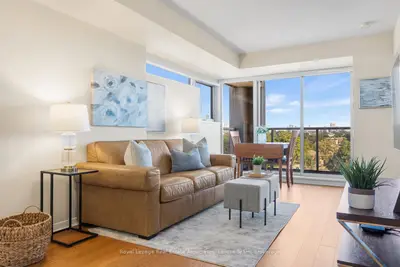 Condo Apartment in Toronto
