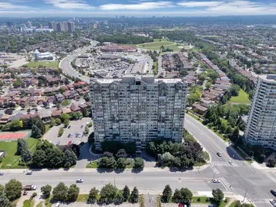 Condo Apartment in Mississauga