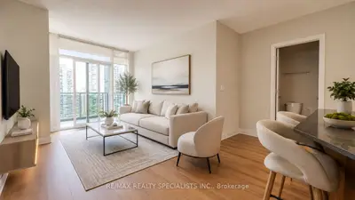 Condo Apartment in Mississauga