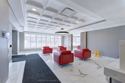 155 Hillcrest Avenue 1413, Mississauga, On L5b 3z2