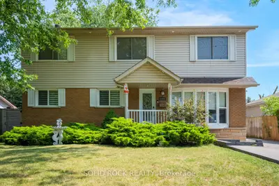 5372 Spruce Avenue, Burlington, On L7l 1n7