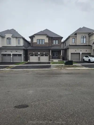Detached in Caledon