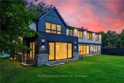 319 Beechfield Road, Oakville, On L6j 5h9
