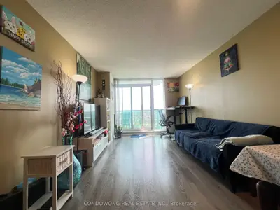 Condo Apartment in Mississauga
