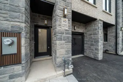 6636 Clock Court 8, Mississauga, On L5w 1n2