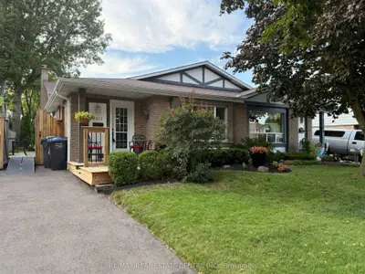 Semi-Detached in Mississauga