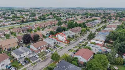 115 Bruce Beer Drive, Brampton, On L6v 2z7