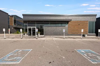 430 Iroquois Shore Road 1b, Oakville, On L6h 0x7