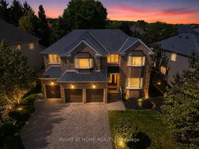2427 Erin Centre Boulevard, Mississauga, On L5m 5b3