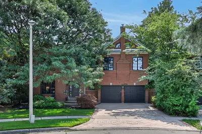 324 Oakridge Court, Oakville, On L6h 5t9