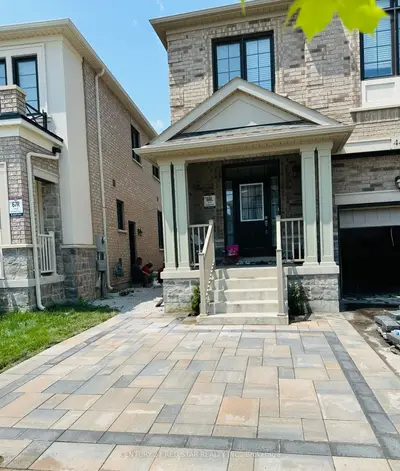 441 Bergamot Avenue, Milton, On L9e 1t9
