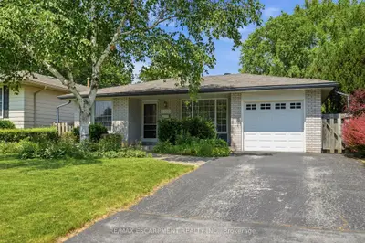 5155 Idlewood Crescent, Burlington, On L7l 3y5