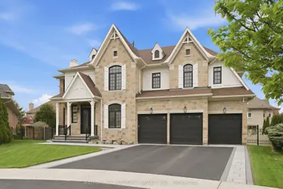 Detached in Mississauga