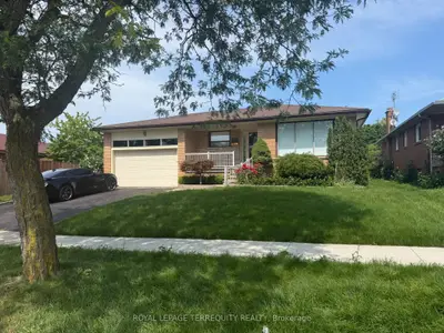 Detached in Mississauga