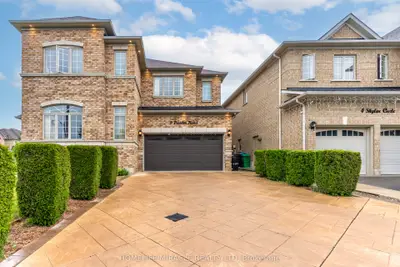 9 Peridot Road, Brampton, On L6p 0z6