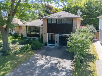 1404 Lewisham Drive, Mississauga, On L5j 3r3