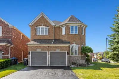 Detached in Mississauga