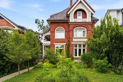 Detached in Toronto