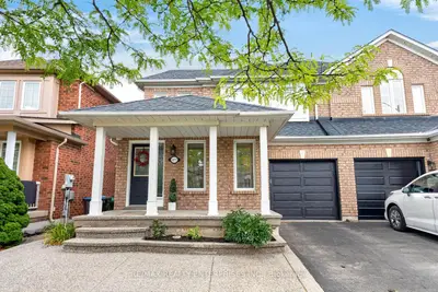 Semi-Detached in Mississauga