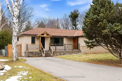 208 Glen Oak Drive, Oakville, On L6k 2j2